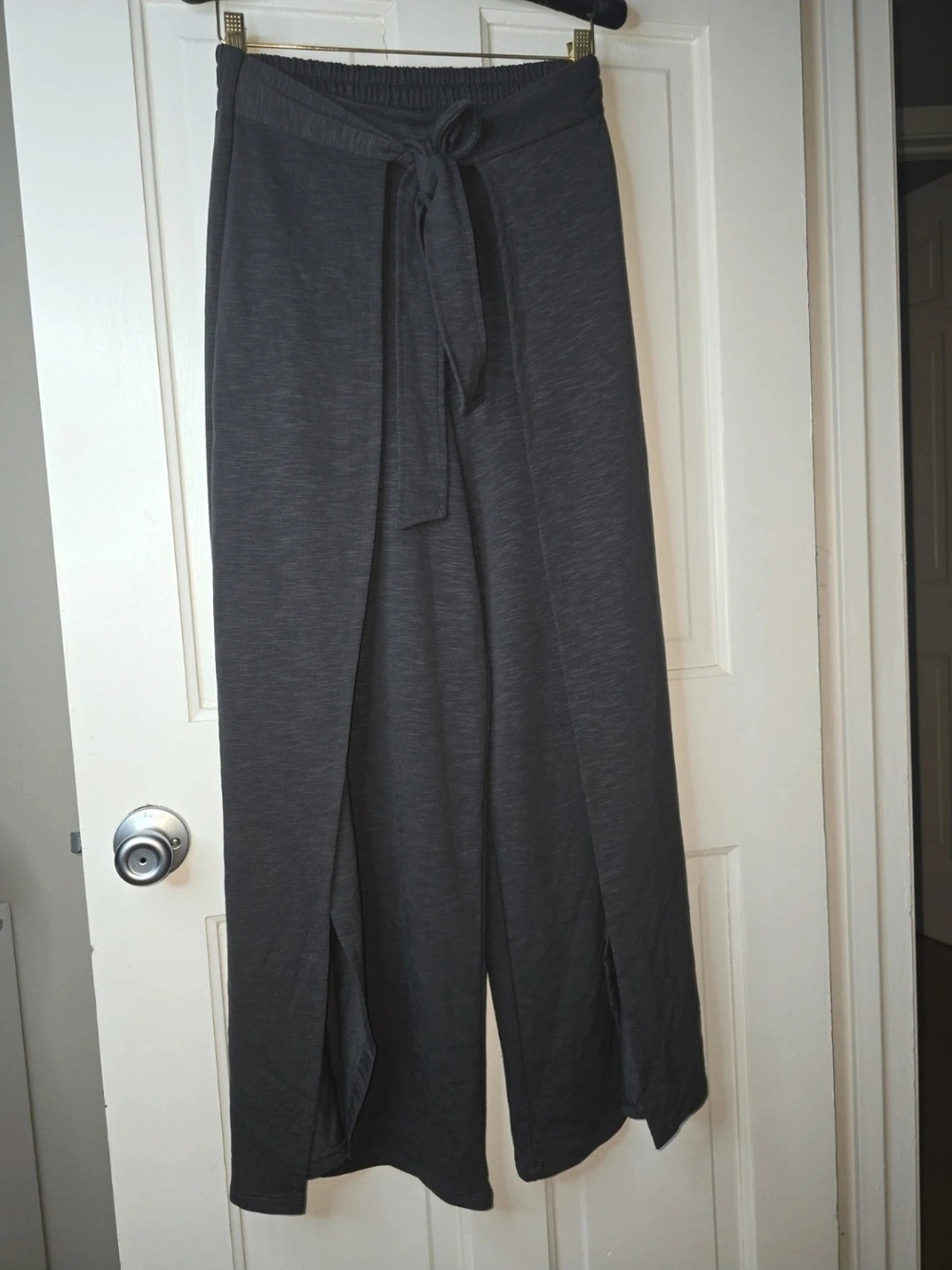 Wishlist Charcoal Gray Wide-Leg Tie-Waist Palazzo Pants